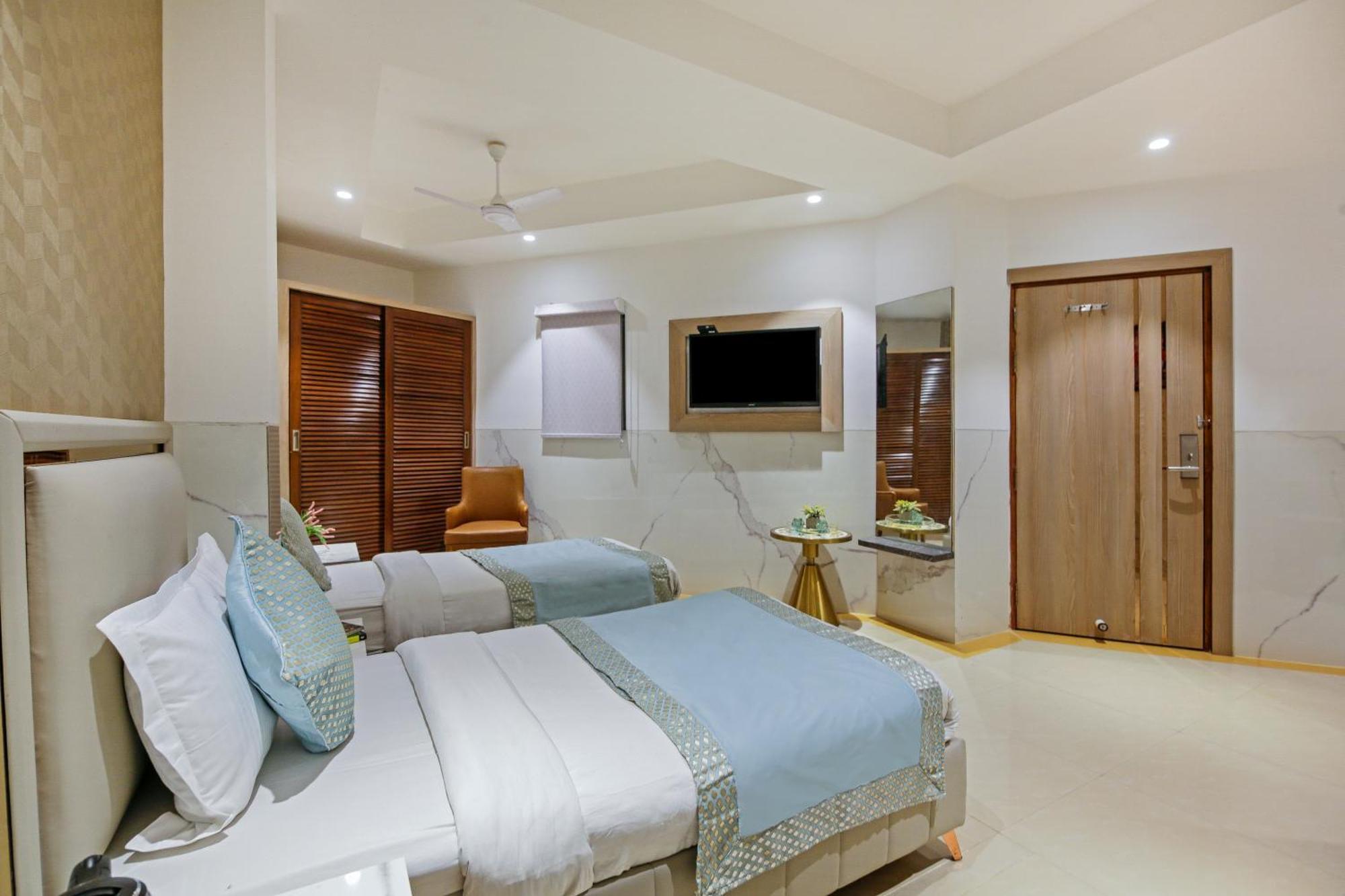 Hotel Delhi 37 By Star Group Near Delhi Airport New Delhi Eksteriør bilde