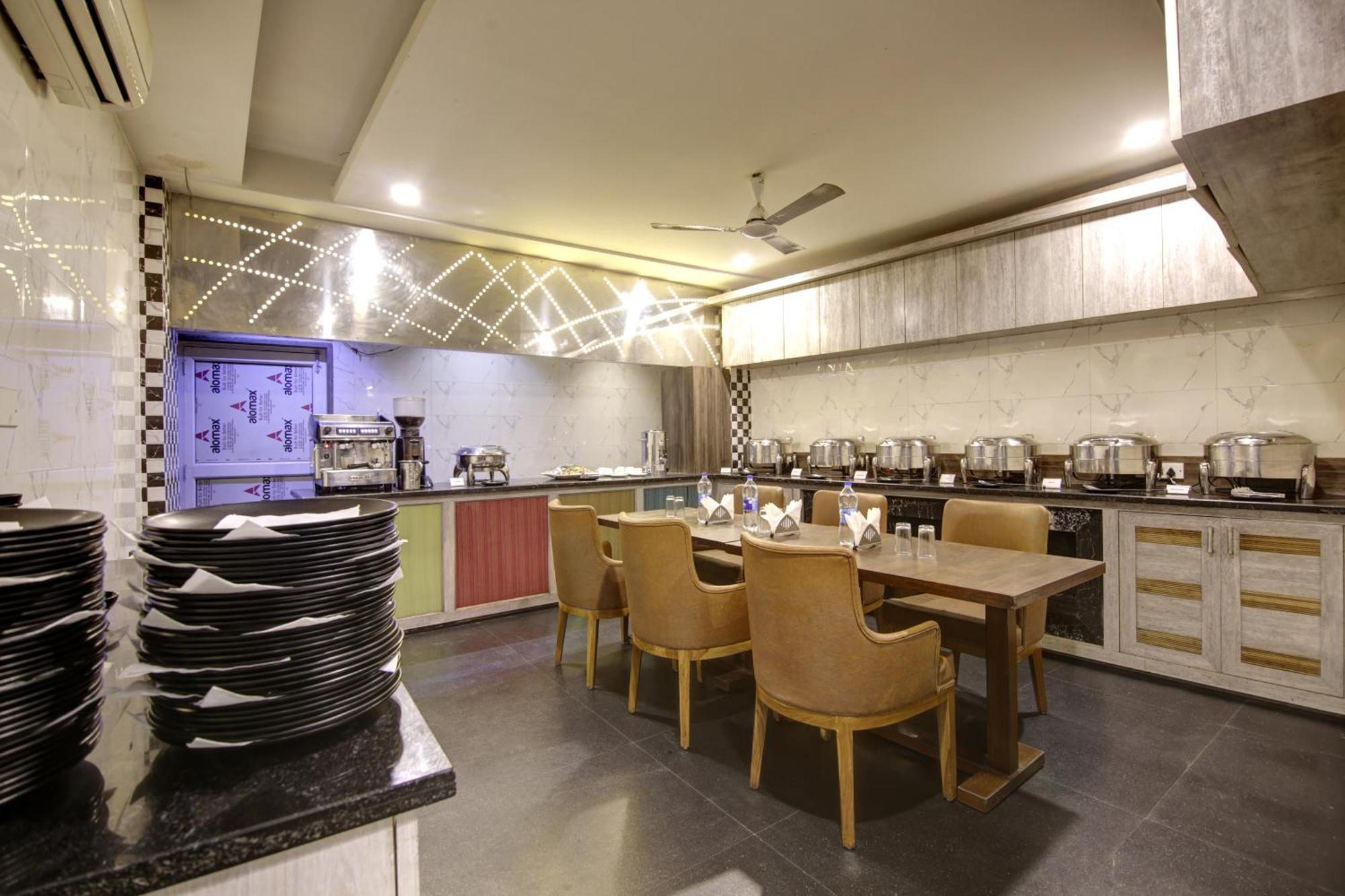 Hotel Delhi 37 By Star Group Near Delhi Airport New Delhi Eksteriør bilde